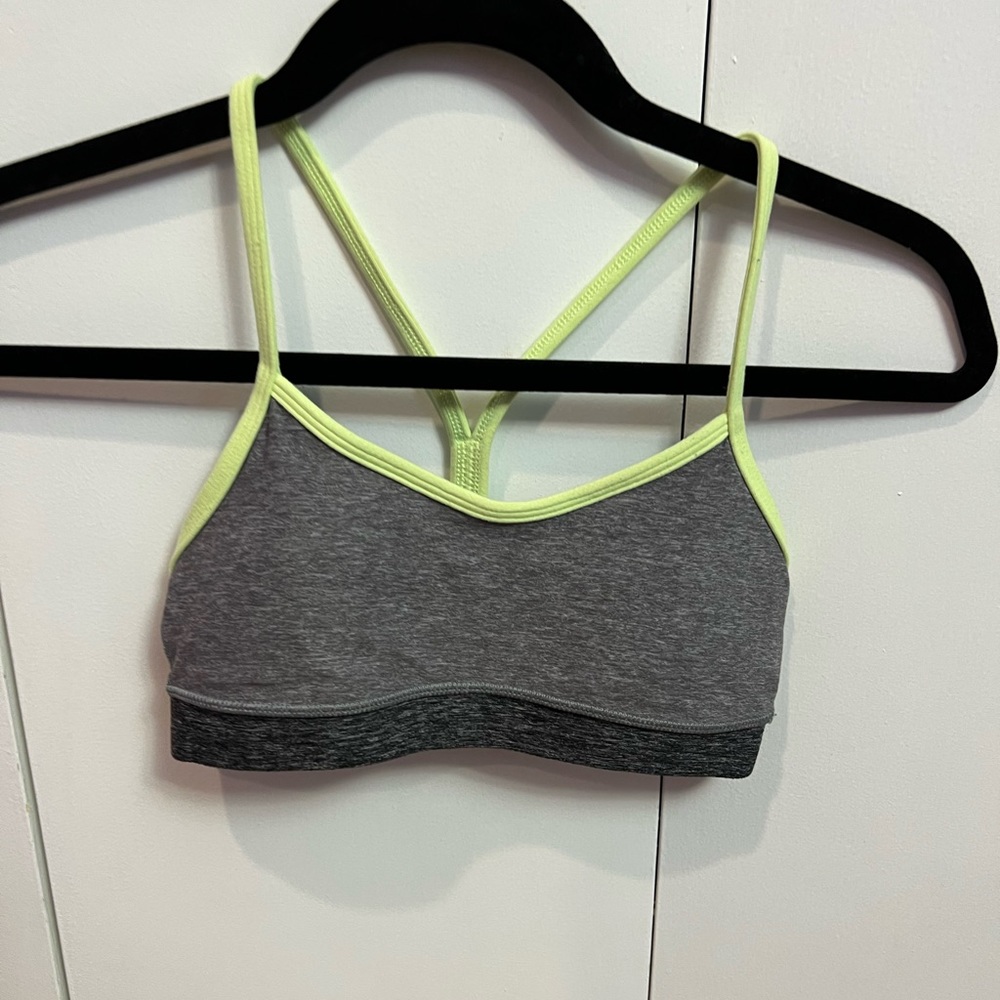 lululemon sports bra